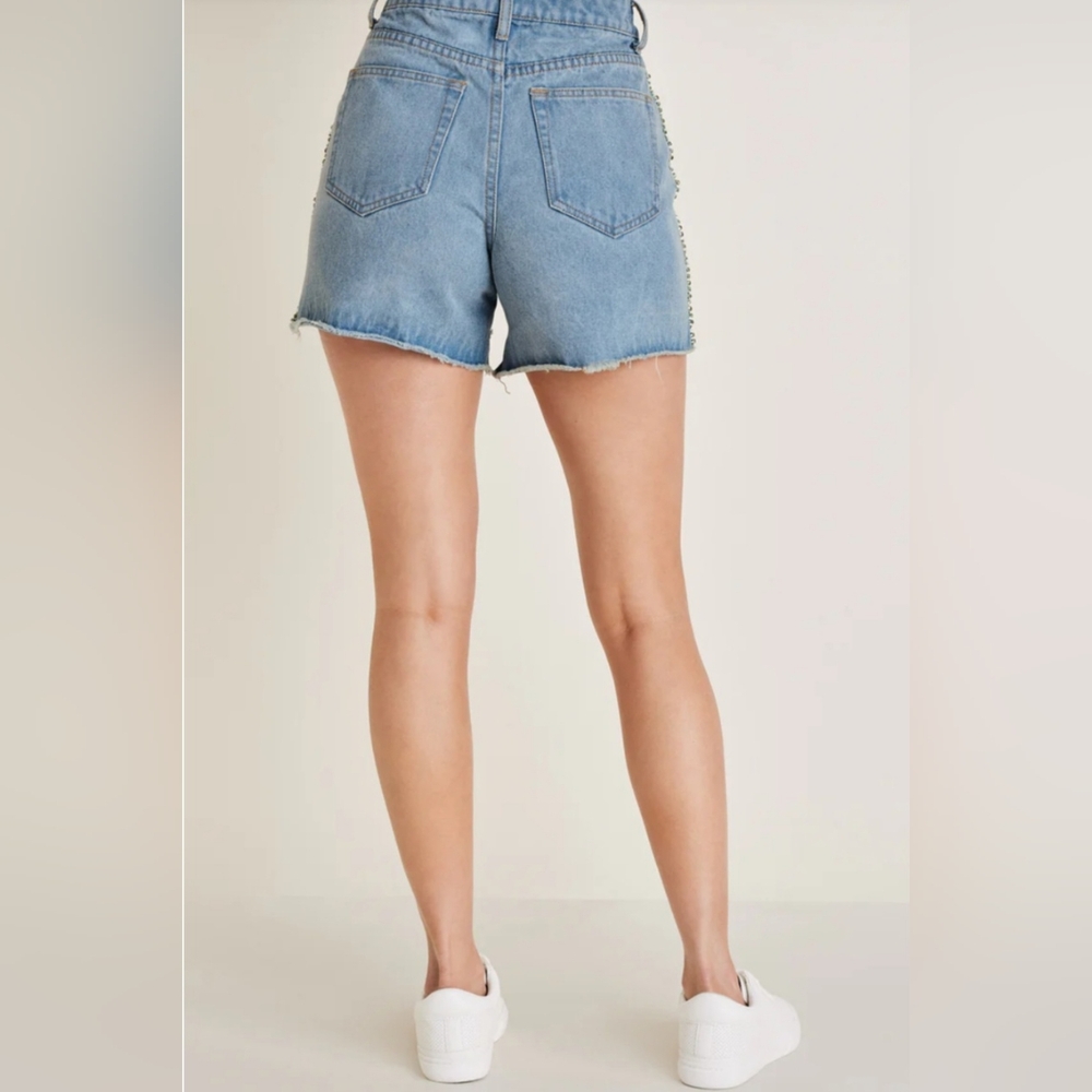 NWT VENUS Denim Blue Women's Shorts with Rhinestone Accents - Picture 4 of 9